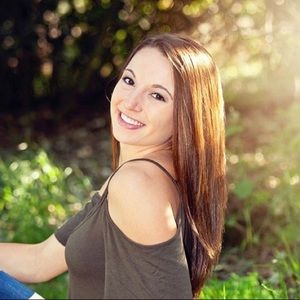 Meet your Posher, Shaye